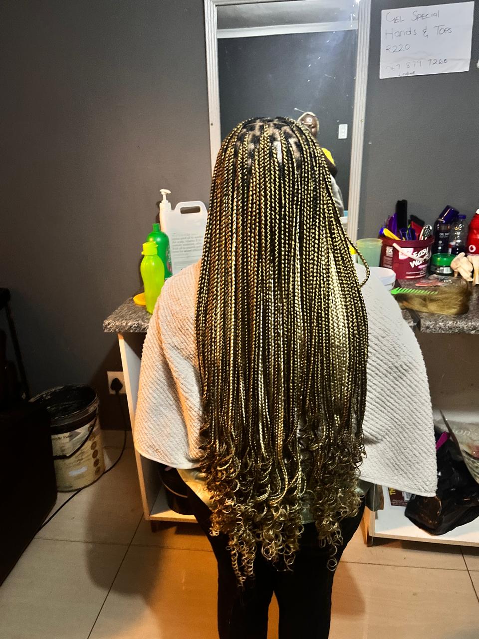 Knotless braids